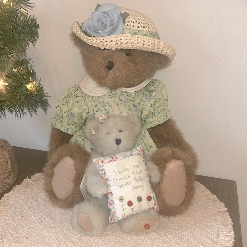 Boyds Bears (2)
